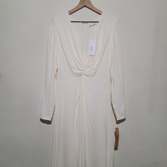 Reformation Gatsby Dress - Picture 2 of 9